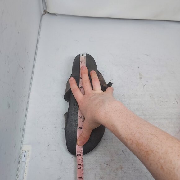 Louis Vuitton Brown Buckle Bom Dia Monogram Flat Slide Sandal - Picture 13 of 13